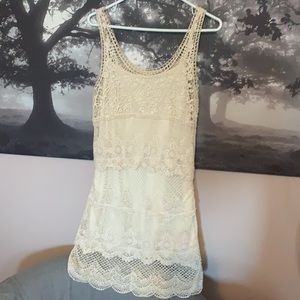 🪶American Eagle crochet dress